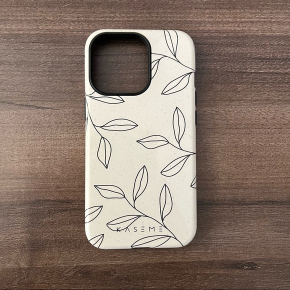 KaseMe Gloomy Beige iPhone 13 Pro Case - Picture 3 of 7